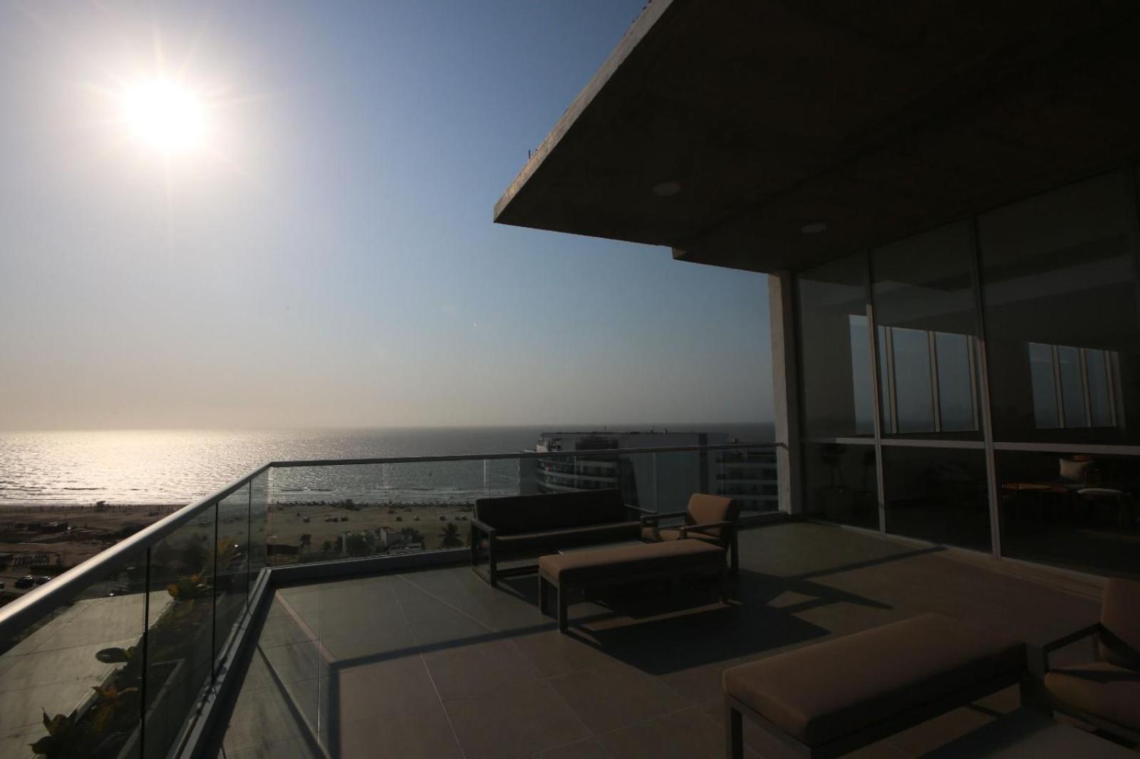 Apartamento De Lujo Frente Al Mar Con Piscina Cartagena Luaran gambar